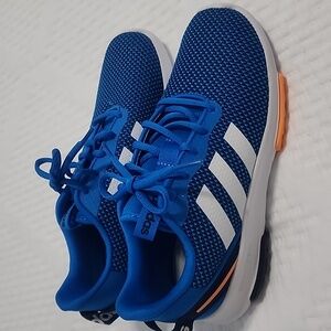 Adidas racer boys size 5 blue